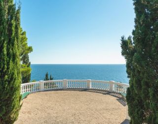 *Санаторий "Понизовка" г. Ялта