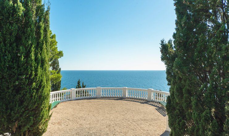 *Санаторий "Понизовка" г. Ялта